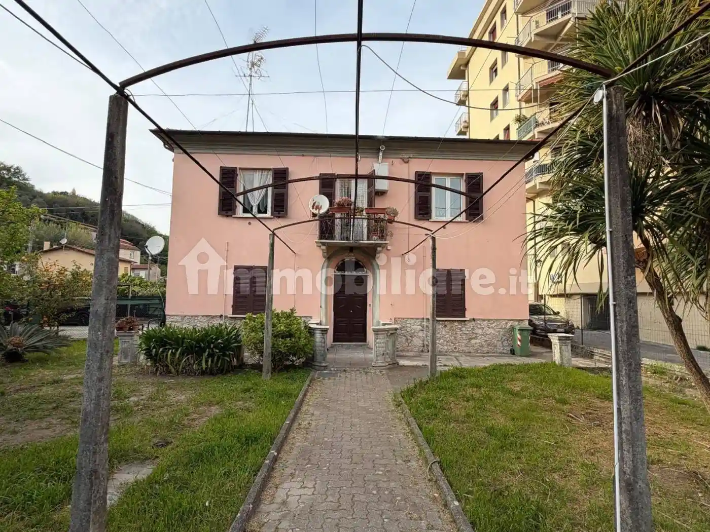Villa in vendita a Arcola