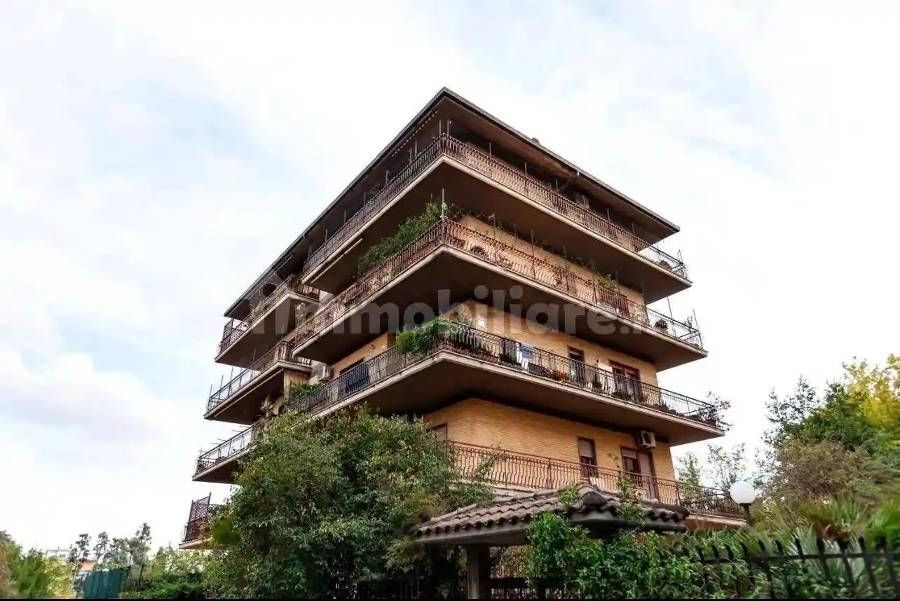 Appartamento in vendita a Roma