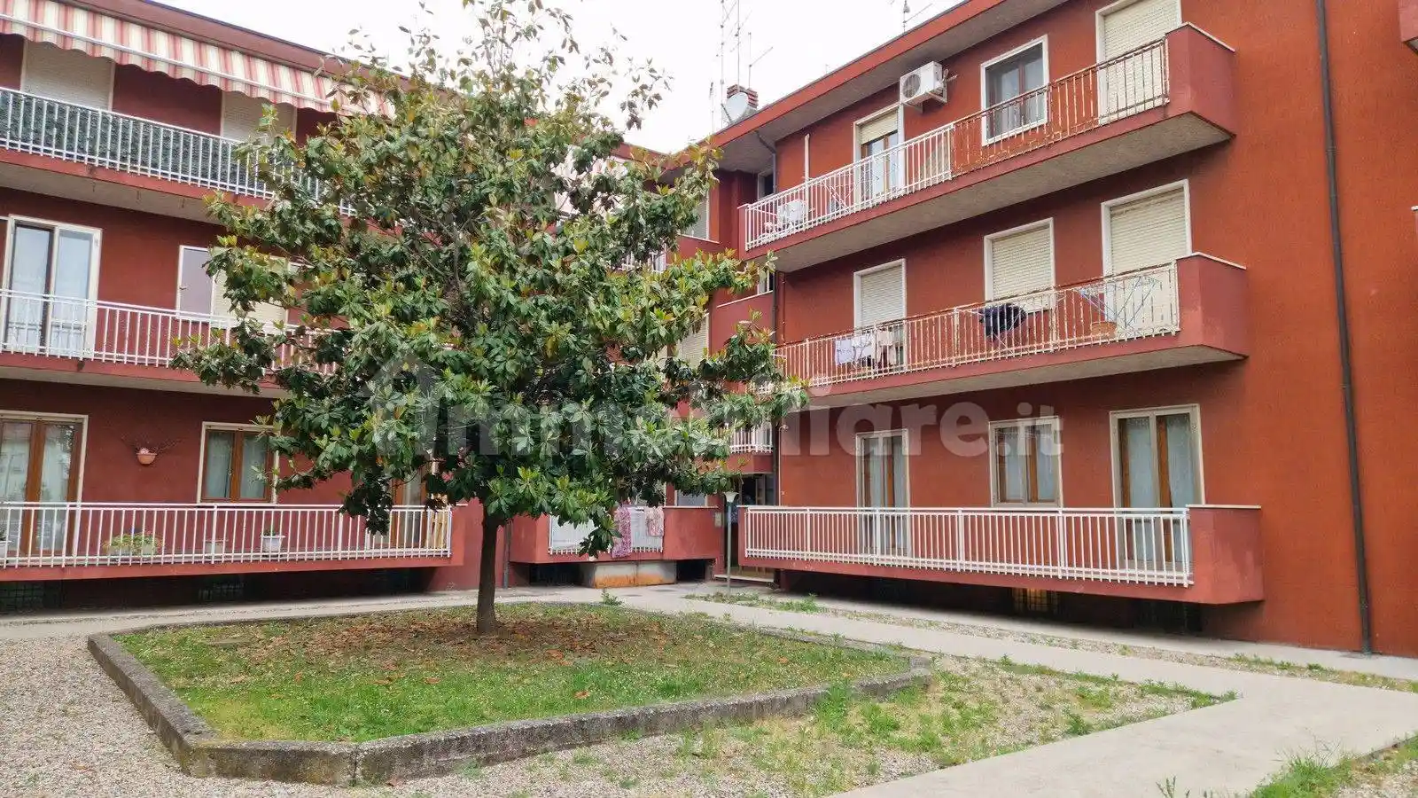 Appartamento in vendita a Colognola Ai Colli