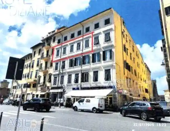 Appartamento in vendita a Livorno