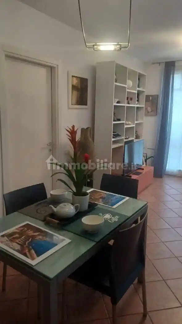 Appartamento in affitto a Carrara