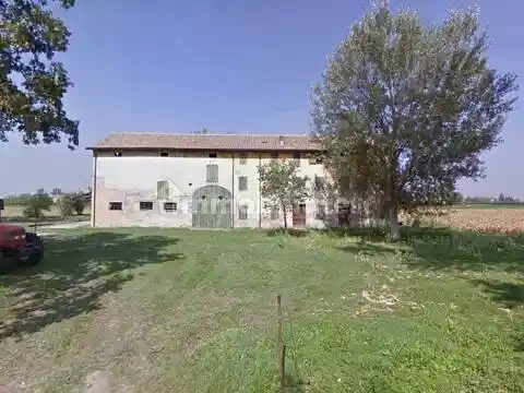 Rustico - Casale in vendita a Correggio