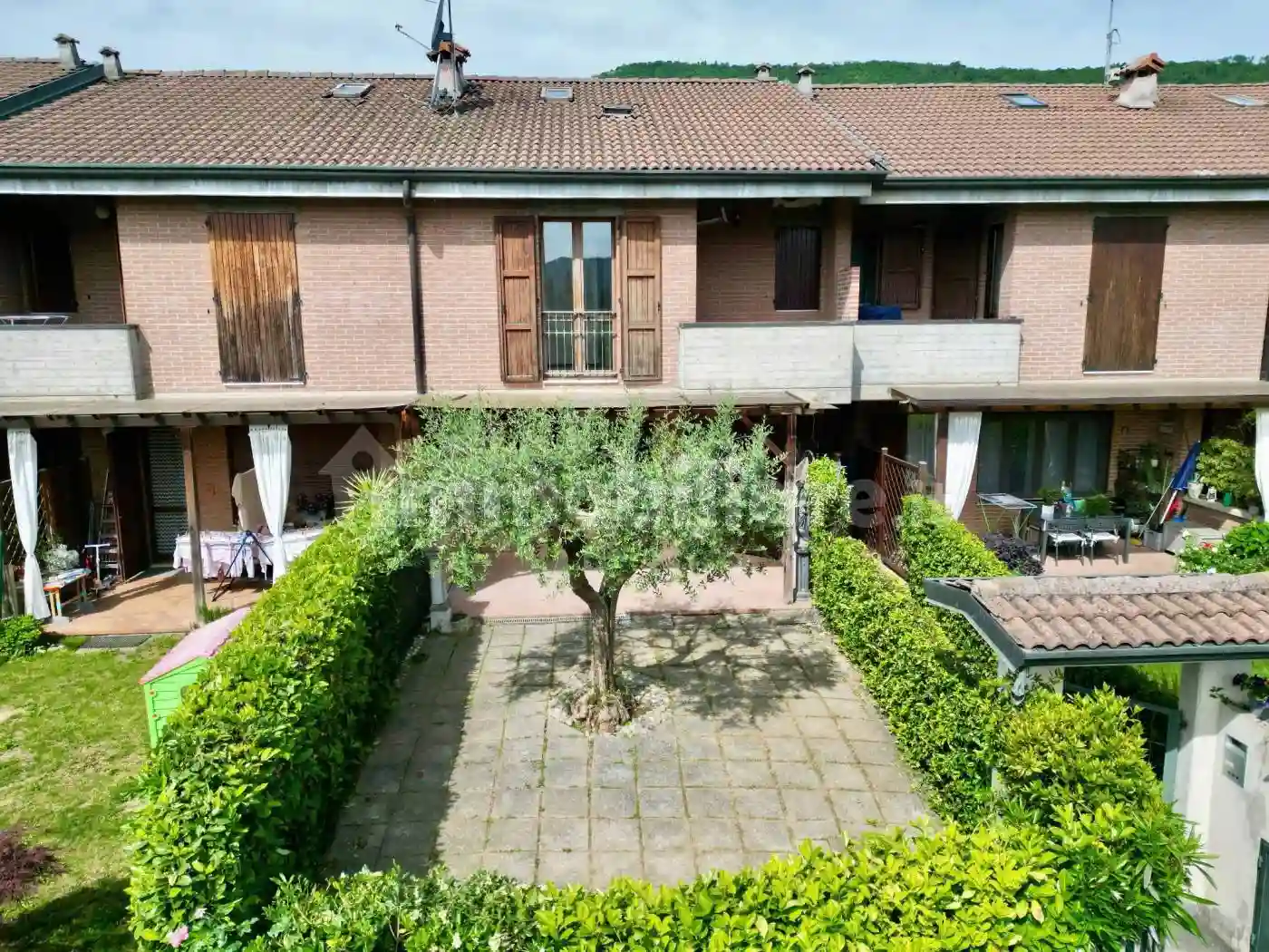 Villetta a schiera - foto 2