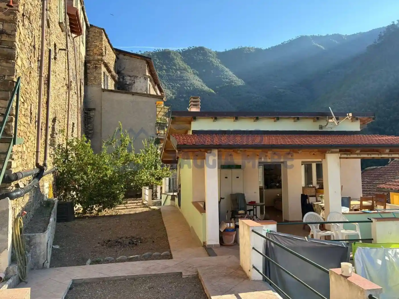Villa in vendita a Badalucco