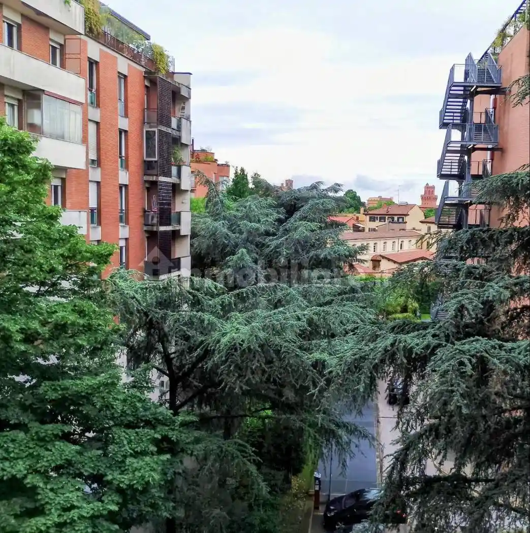 Appartamento in affitto a Bologna