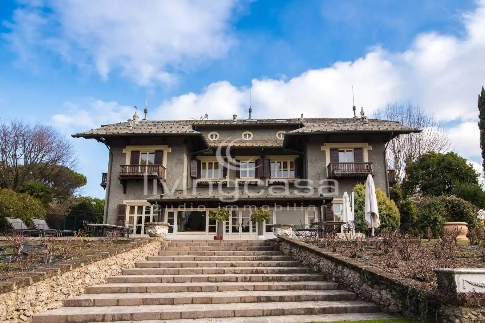 Villa in vendita a Besana in Brianza