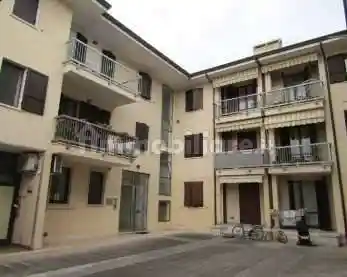 Appartamento in vendita a Lavagno