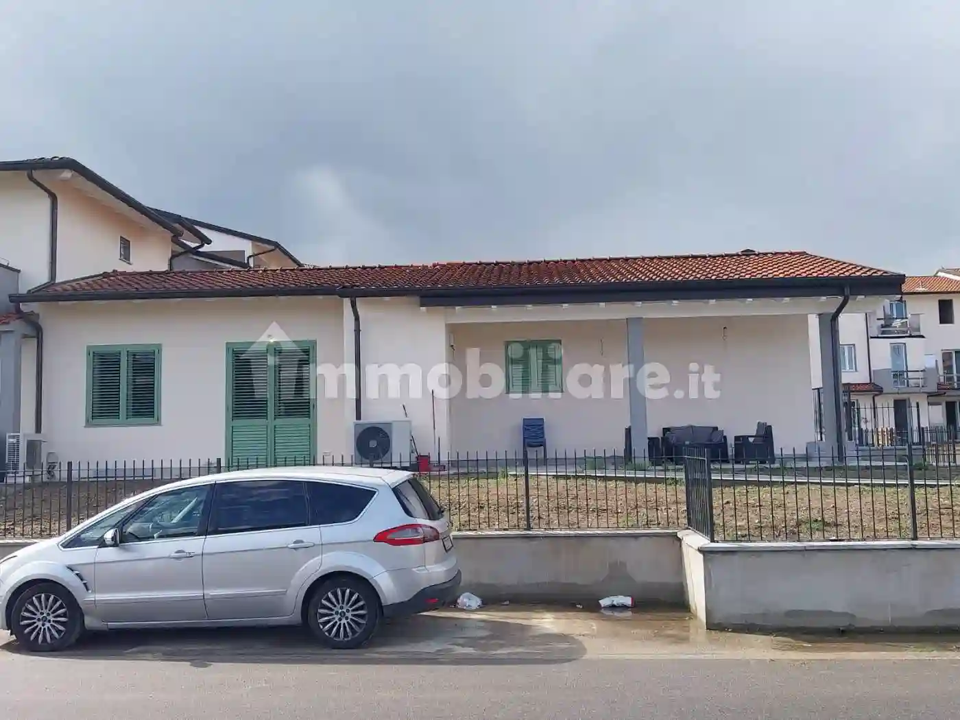 Villa - foto 2