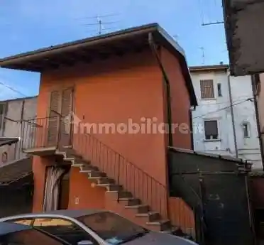 Appartamento in vendita a Bregnano