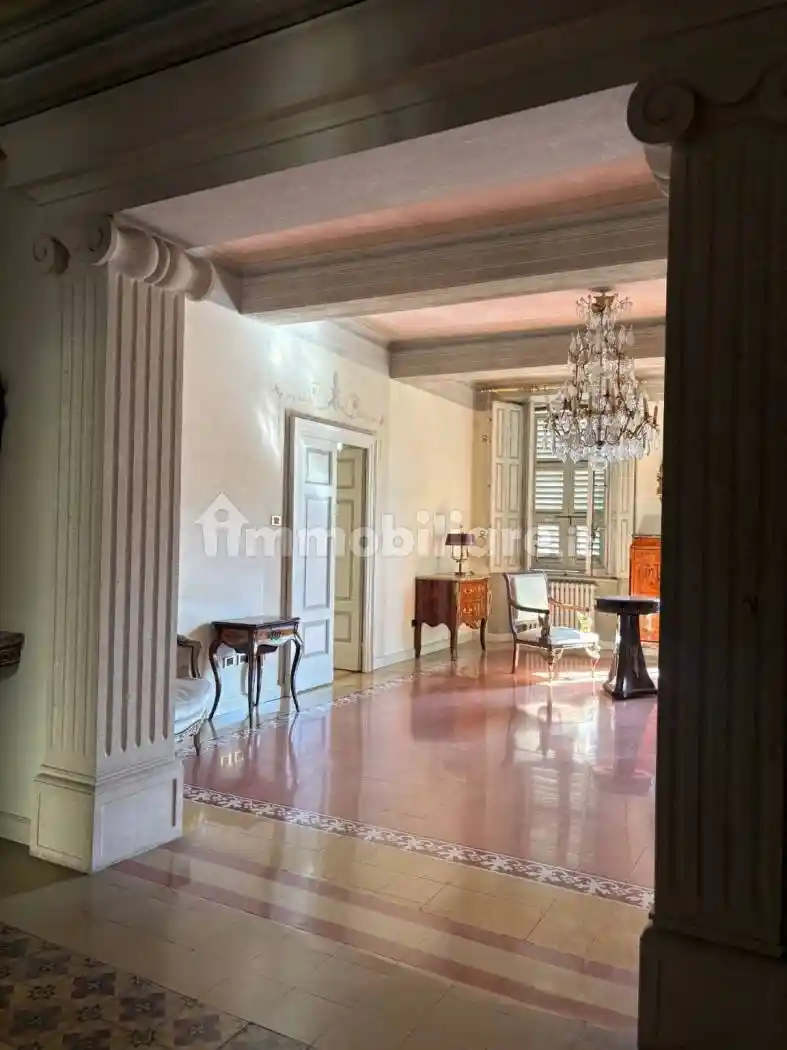 Appartamento in vendita a Parma
