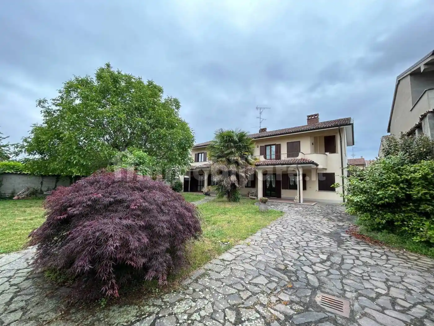 Villa in vendita a Robbio