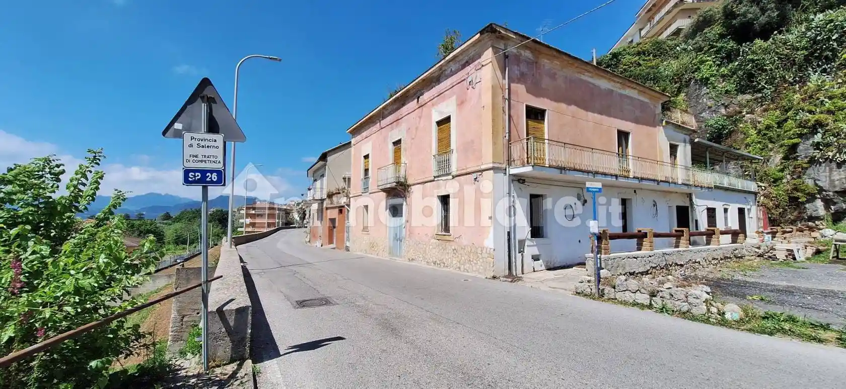 Rustico - Casale in vendita a Salerno