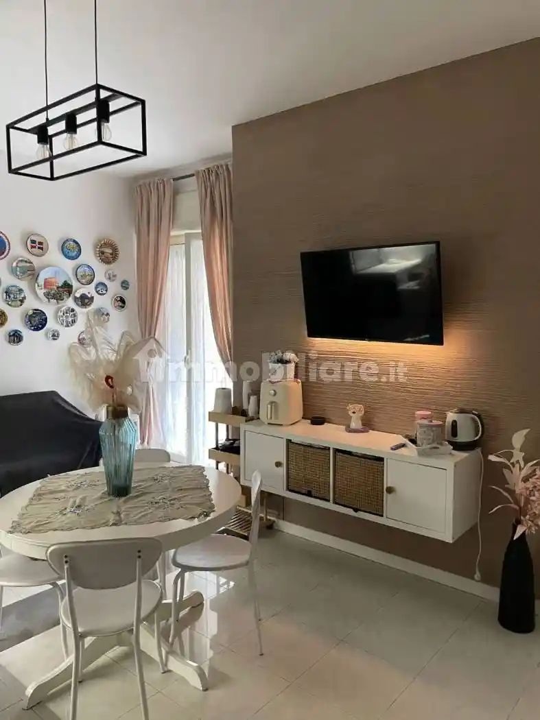 Appartamento in affitto a Napoli