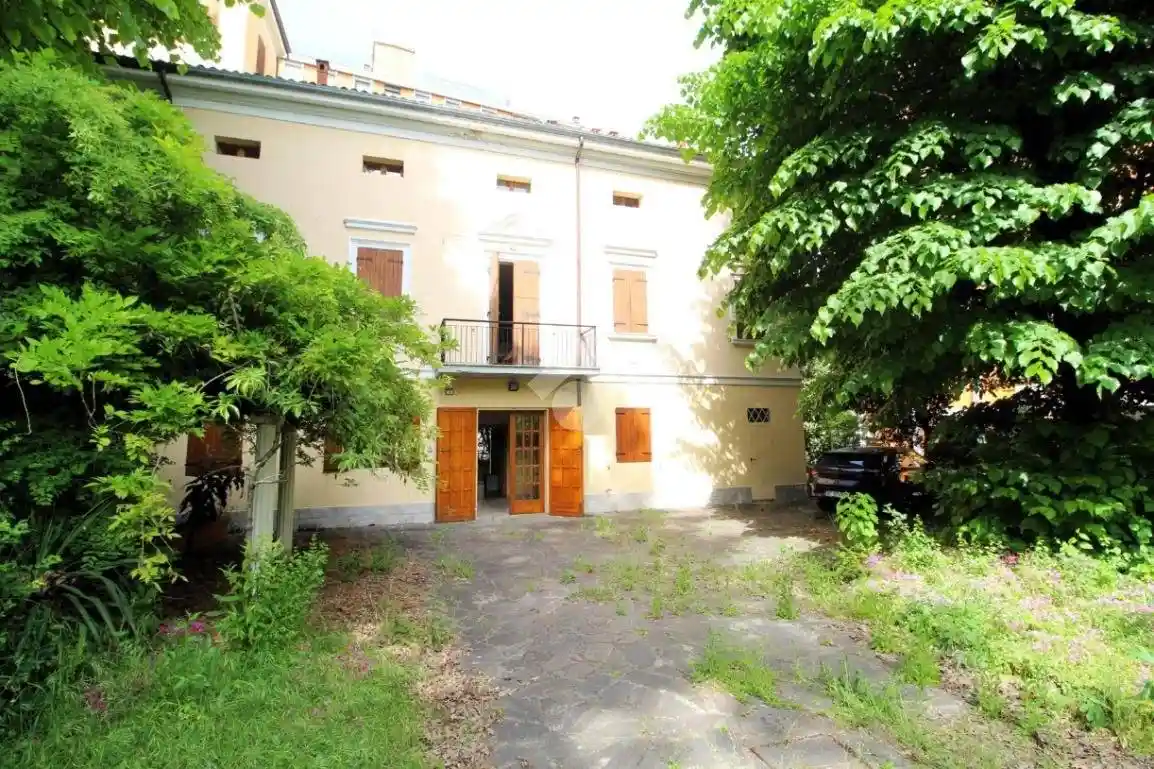 Villa in vendita a Reggio Emilia