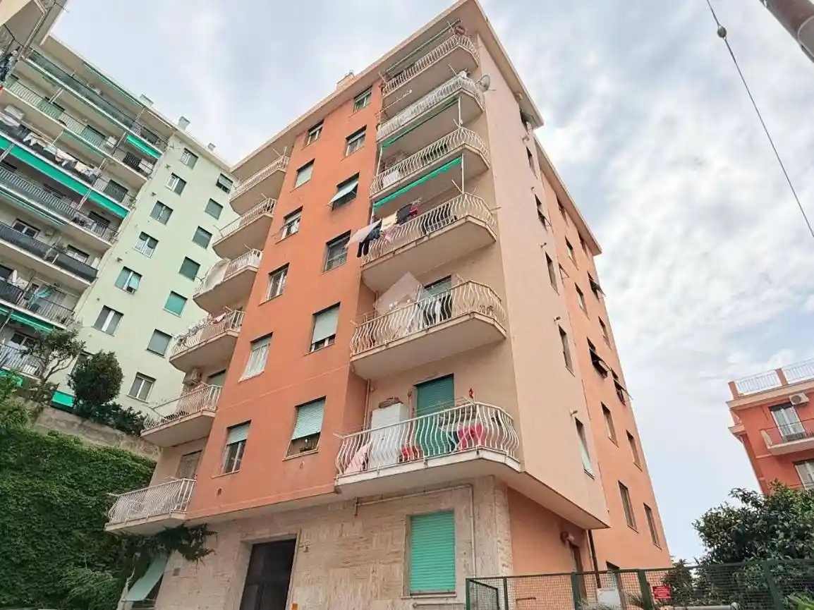 Appartamento in vendita a Genova