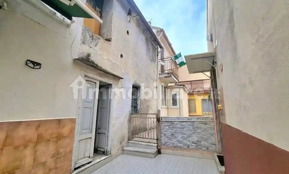 Casa indipendente in vendita a Mercato San Severino