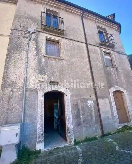 Casa indipendente in vendita a Carovilli