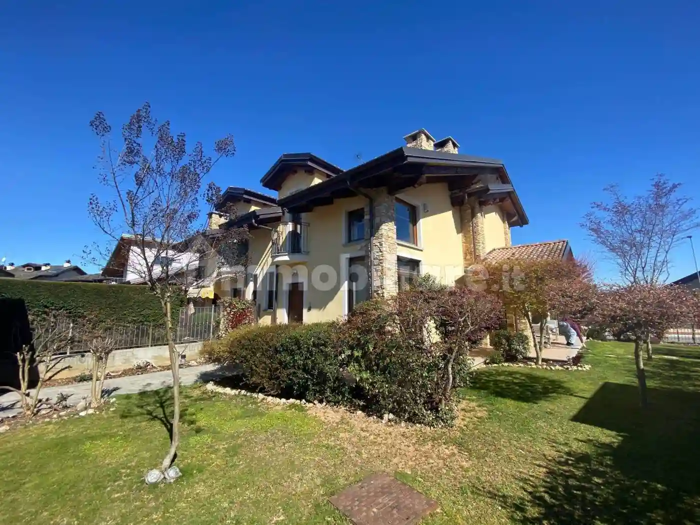 Villa - foto 2