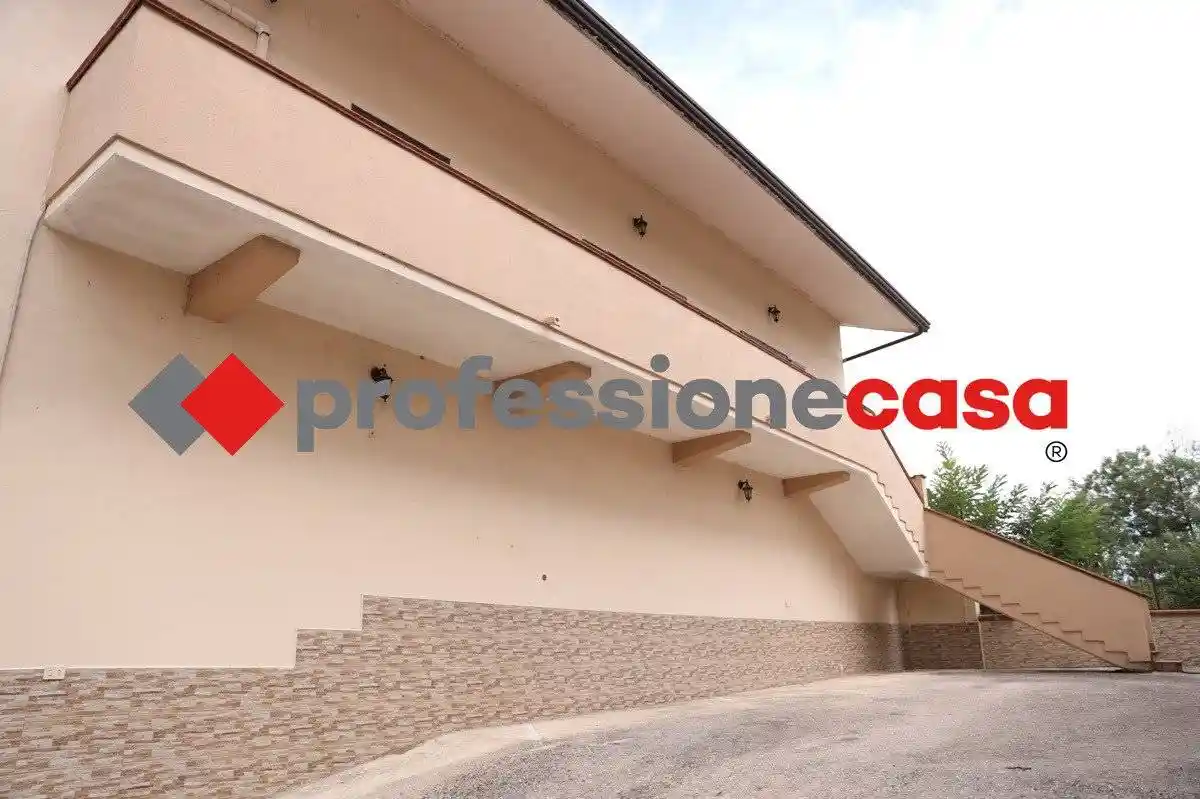 Appartamento in affitto a Ruviano