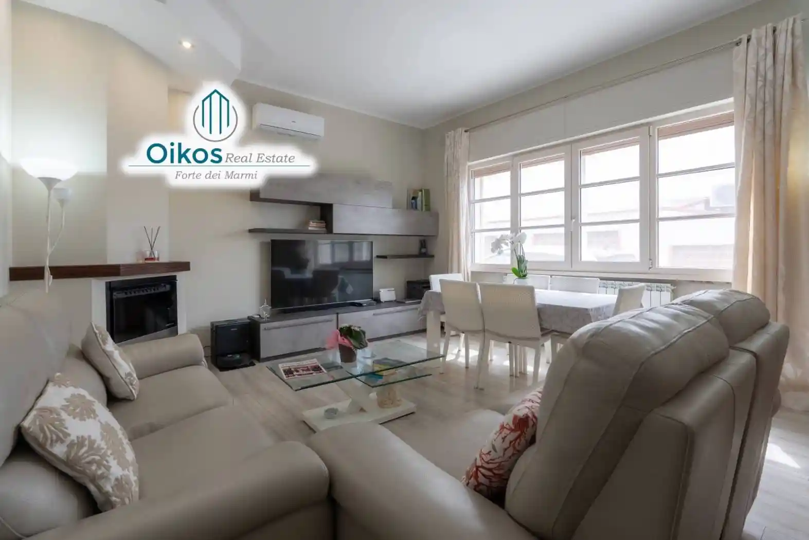 Villa in vendita a Forte dei Marmi