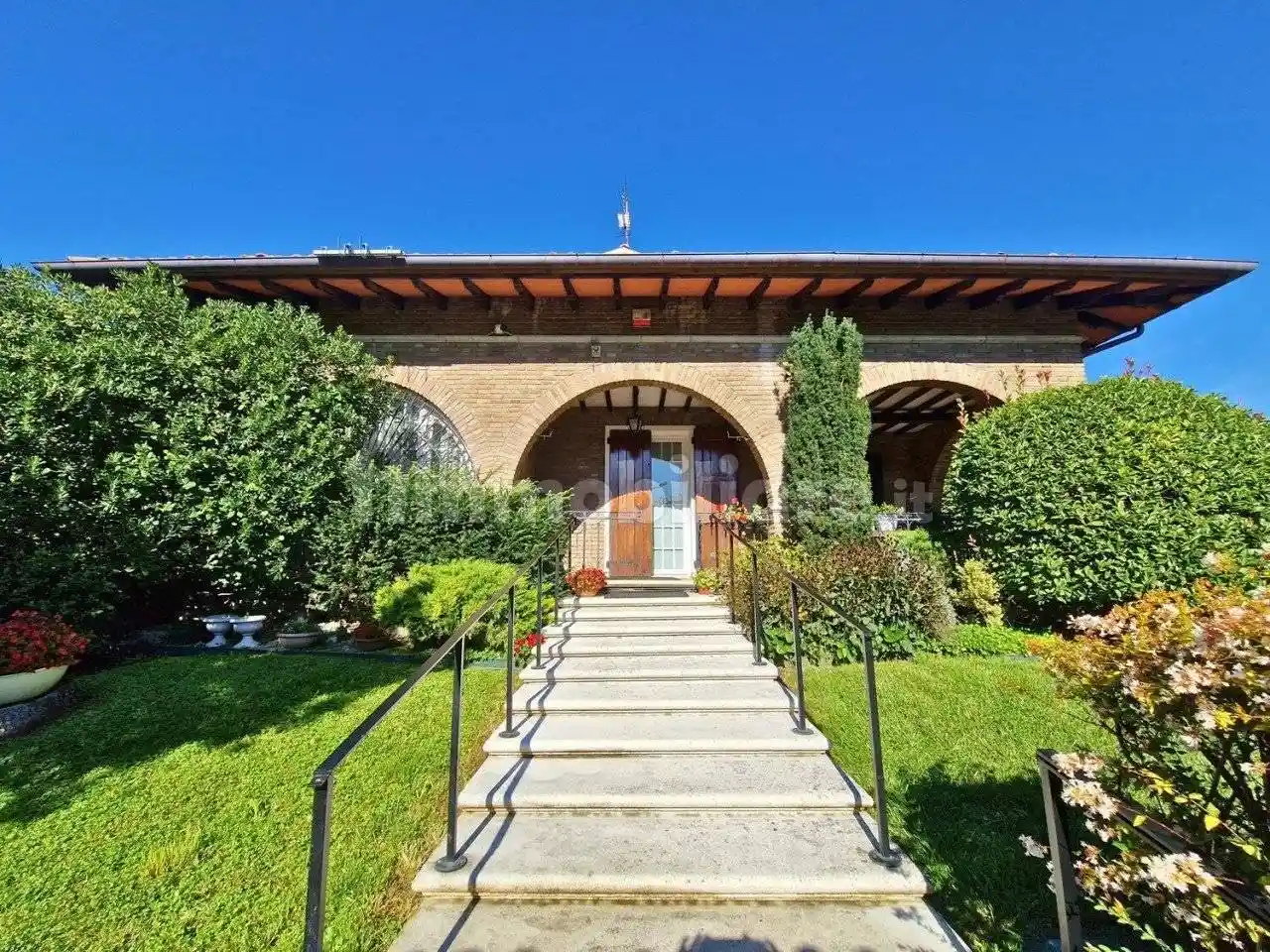 Villa in vendita a Modena