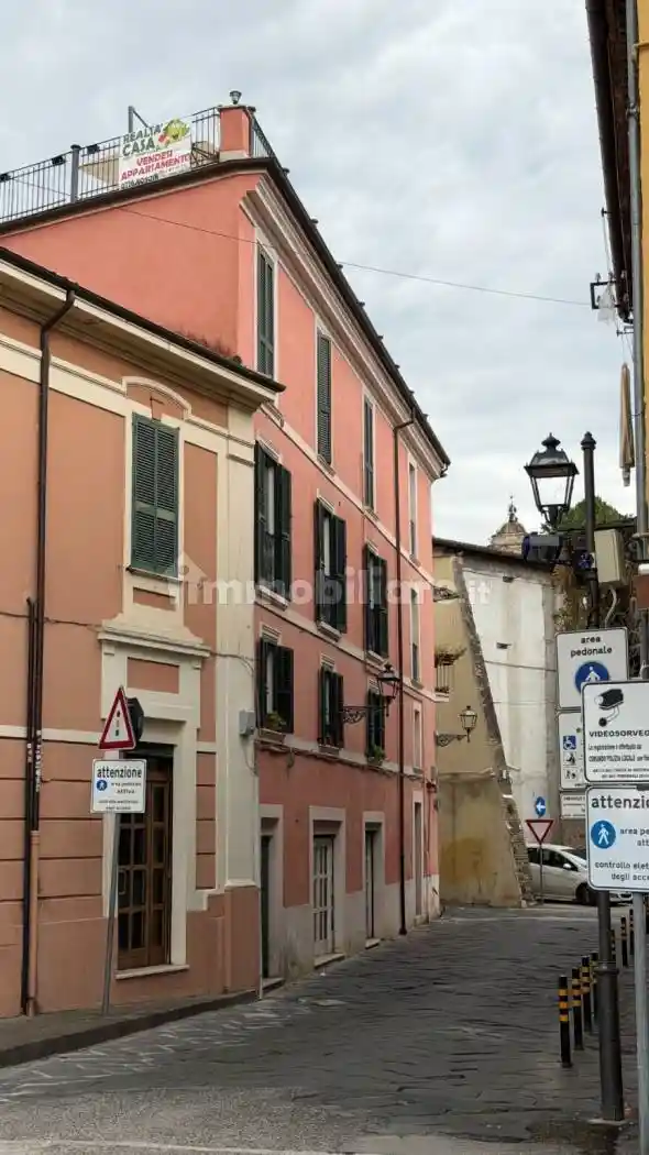 Appartamento in vendita a Isola del Liri