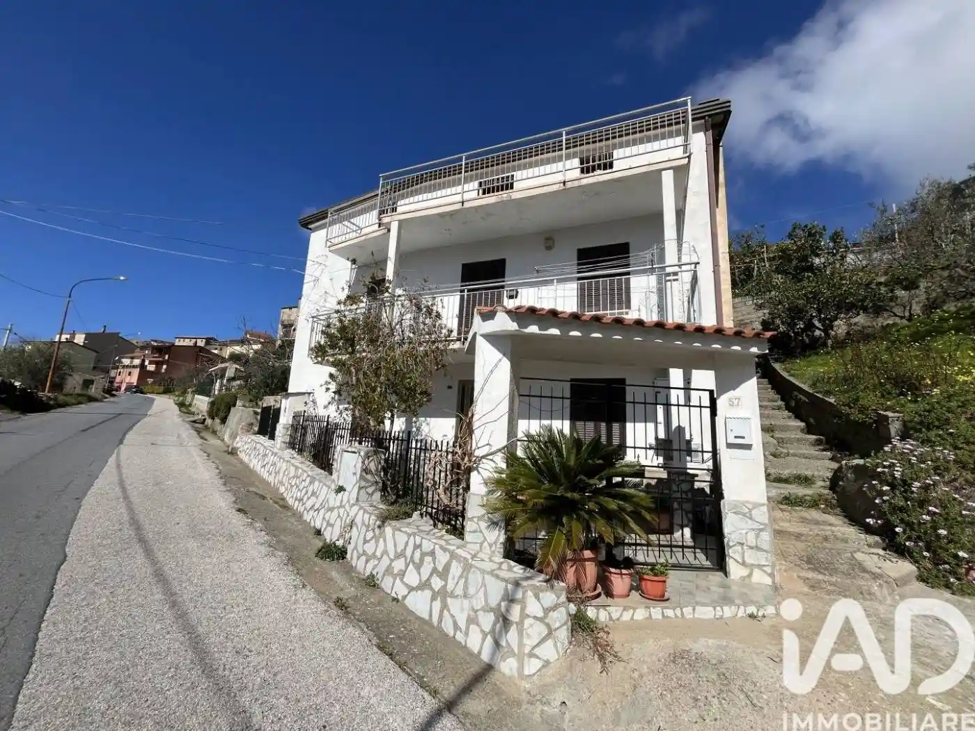 Casa indipendente in vendita a Fiumefreddo Bruzio