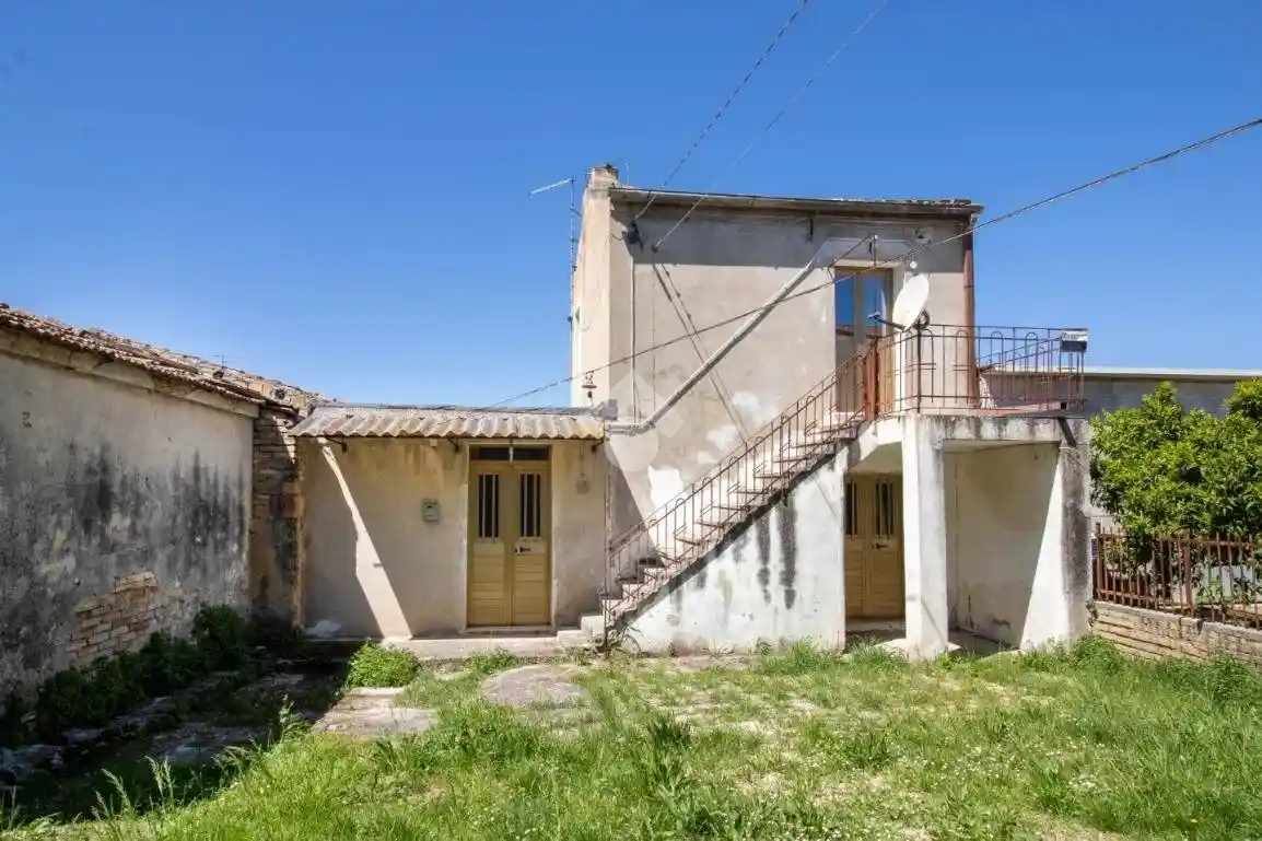 Casa indipendente in vendita a Tollo
