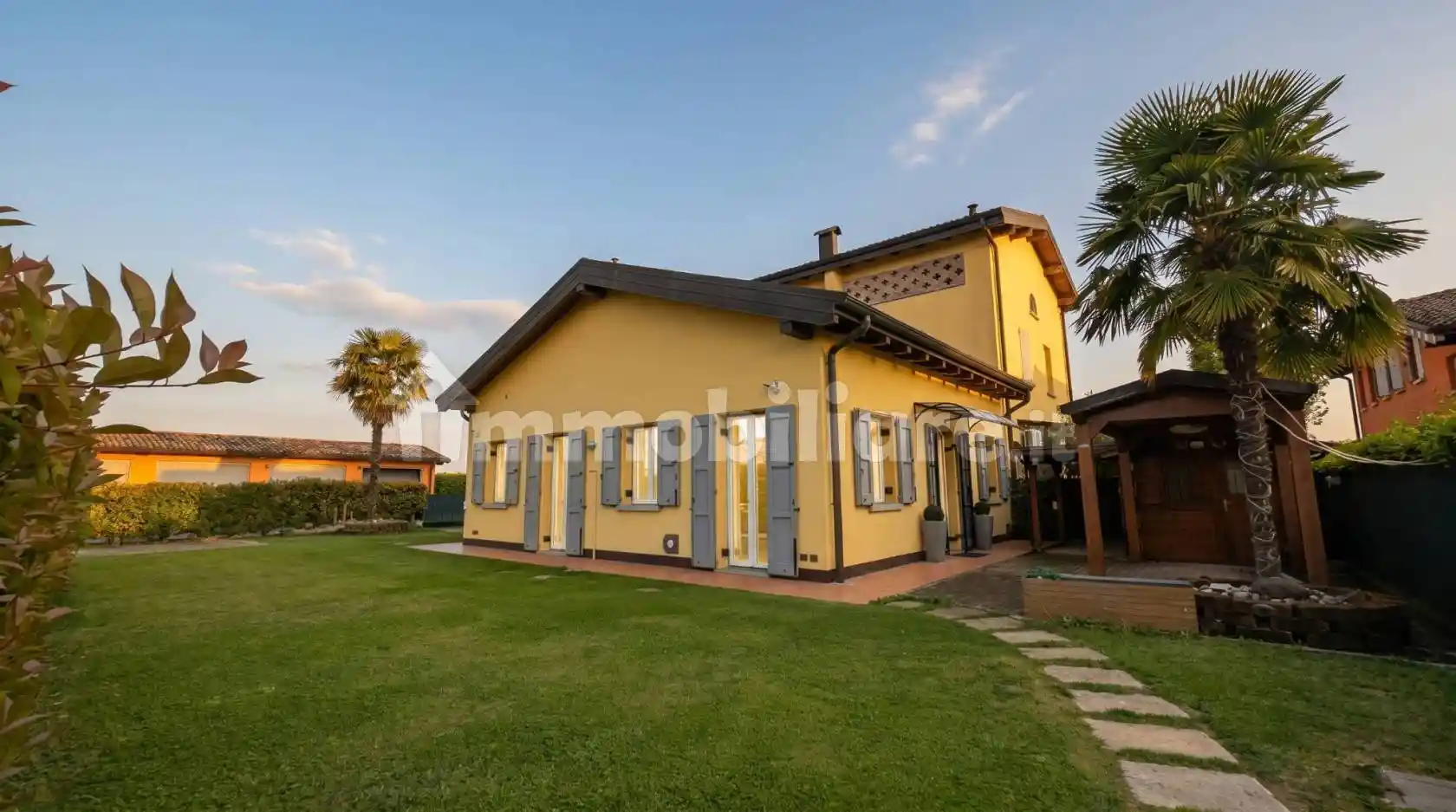 Villetta a schiera in vendita a Modena