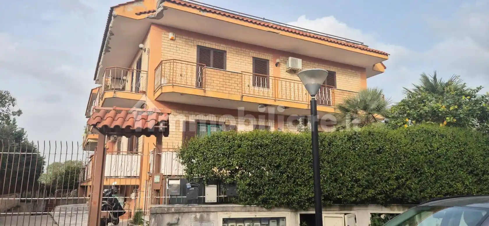 Appartamento in vendita a Pollena Trocchia