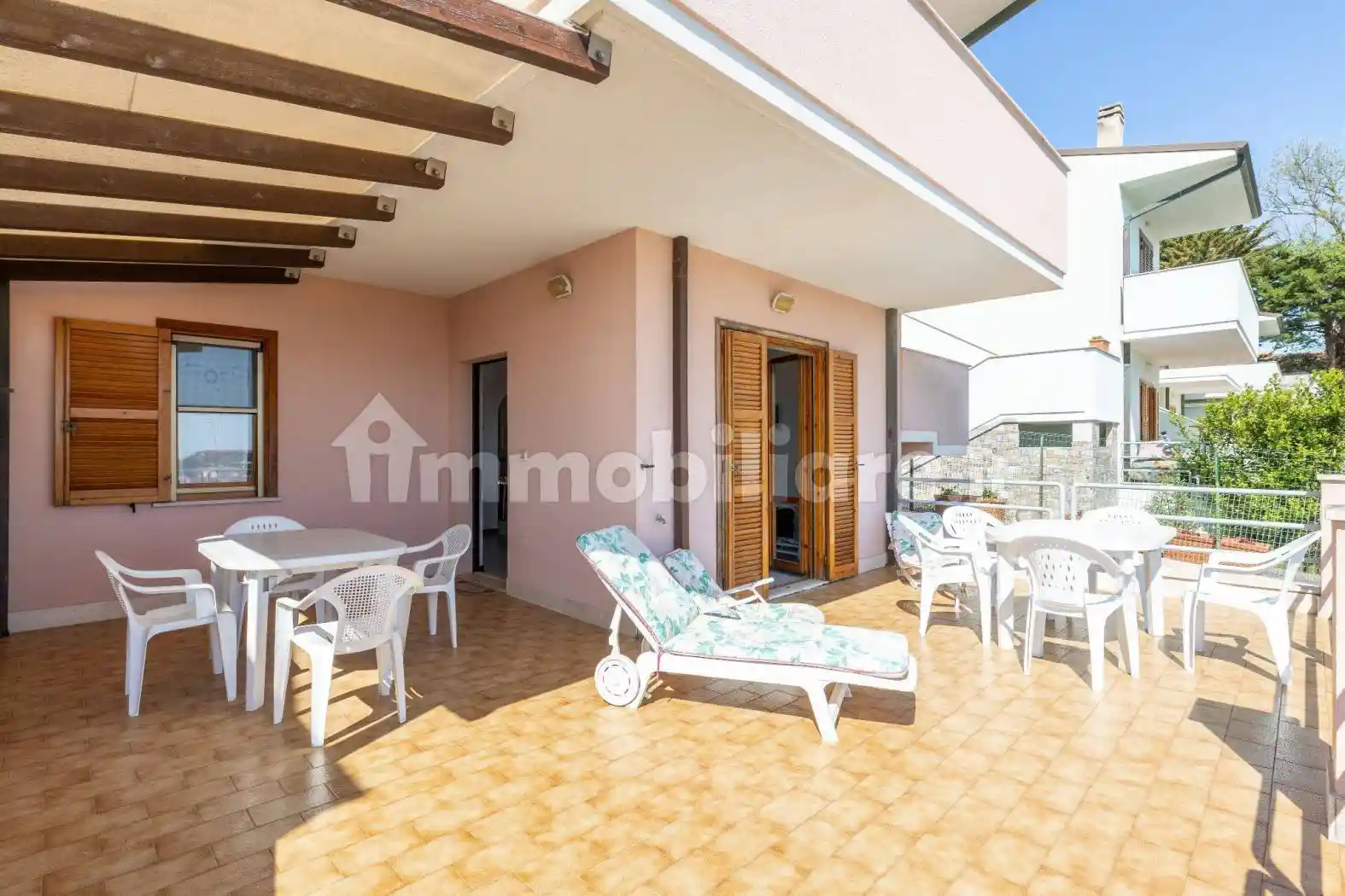 Appartamento in affitto a Numana
