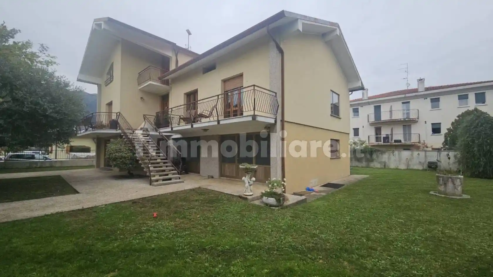 Villa in vendita a Aviano