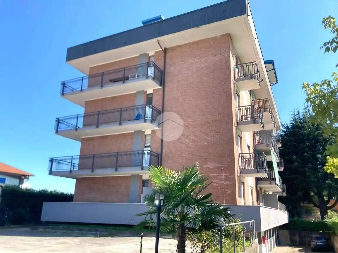 Appartamento in affitto a Salassa