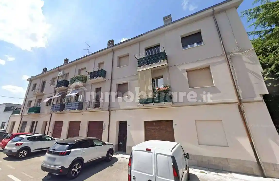 Appartamento in vendita a Modena
