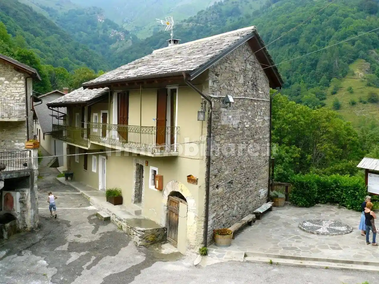 Rustico - Casale in vendita a Castelmagno