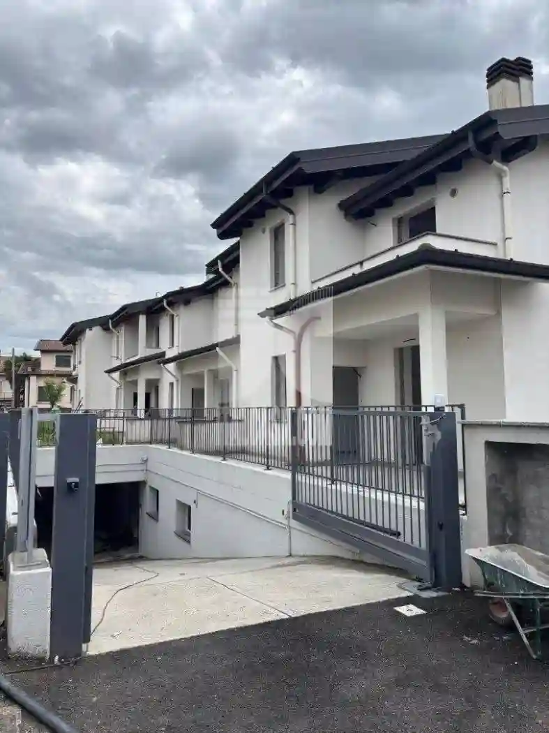 Villetta a schiera - foto 2