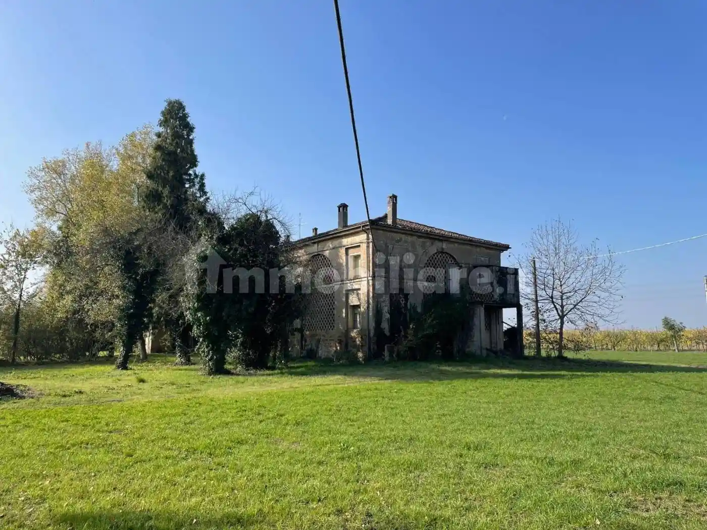 Villa in vendita a Sant'Agata Bolognese