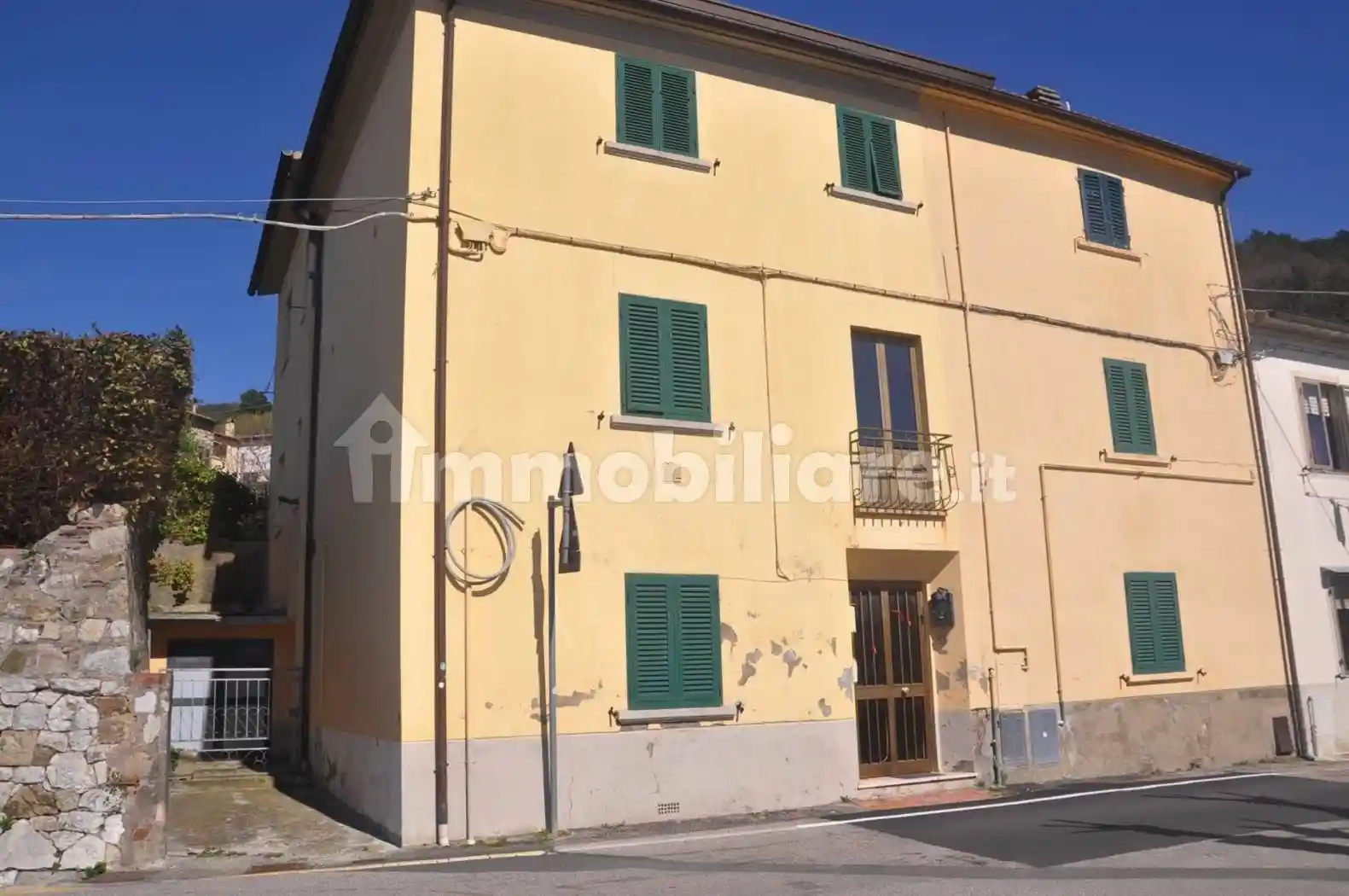 Appartamento in vendita a Castellina Marittima