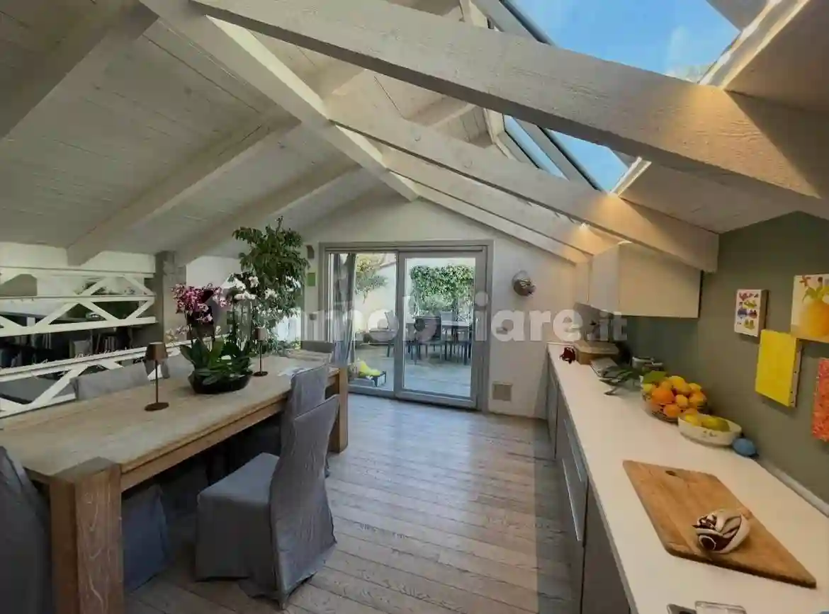 Loft - foto 2