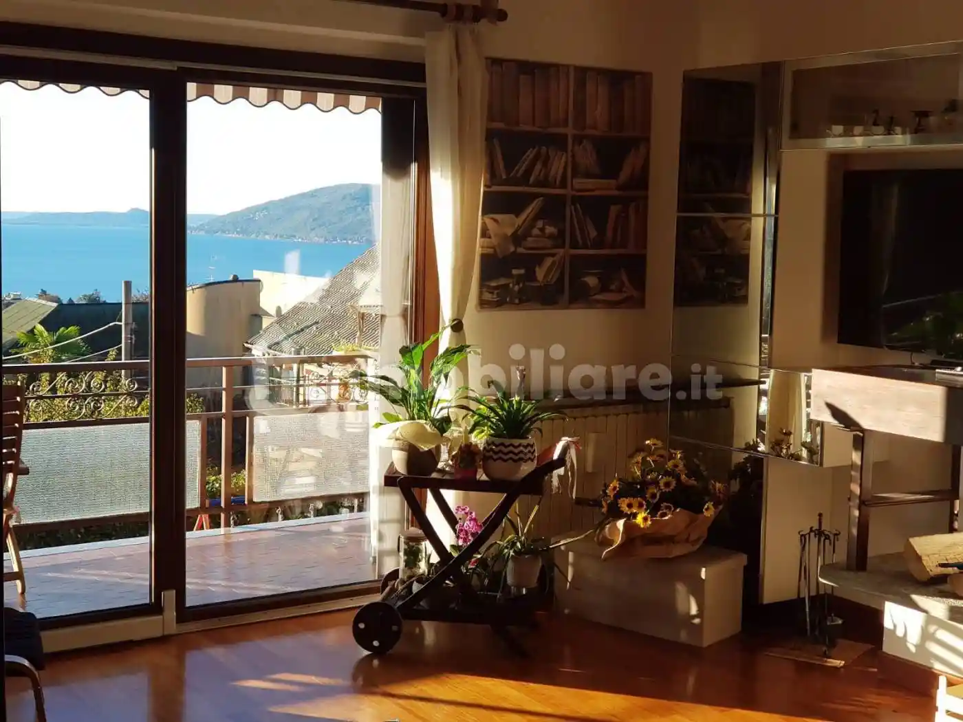 Villa in vendita a Arizzano