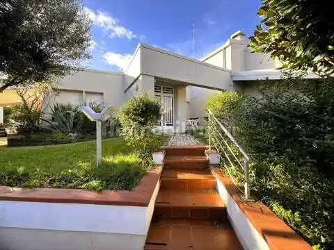 Villa in vendita a Comacchio