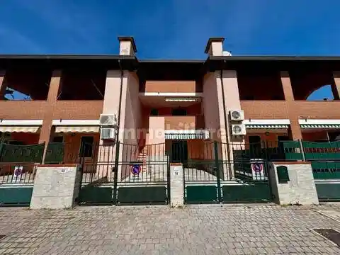 Villa in vendita a Comacchio
