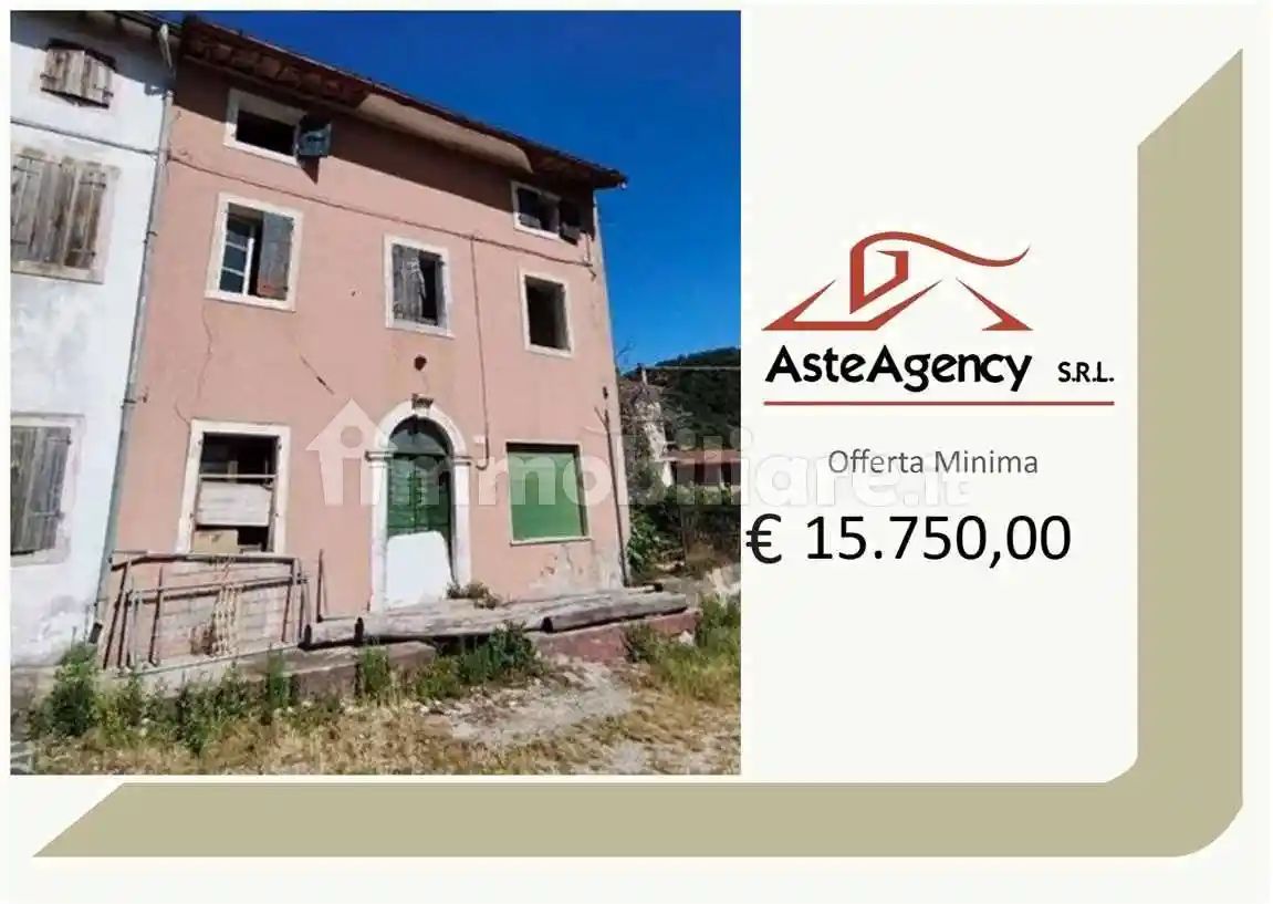 Casa indipendente in vendita a Montecchia di Crosara