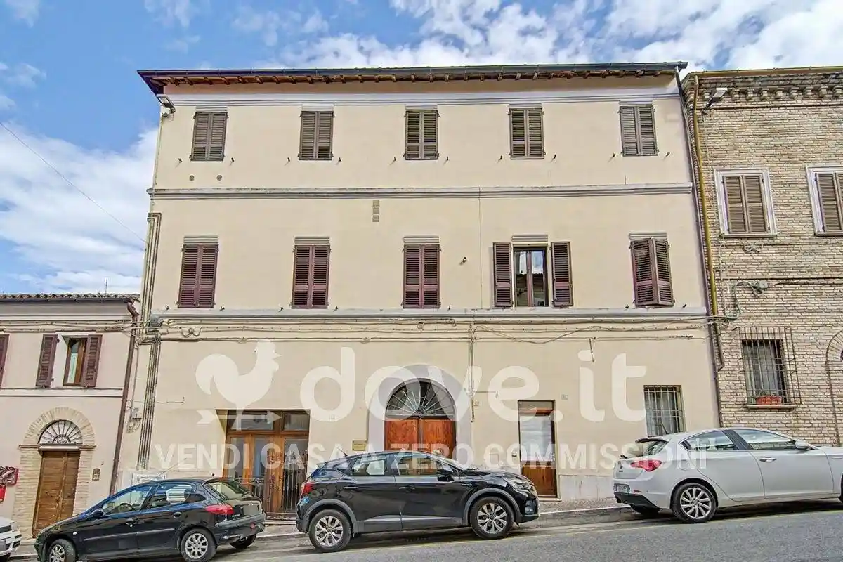 Appartamento in vendita a Loreto