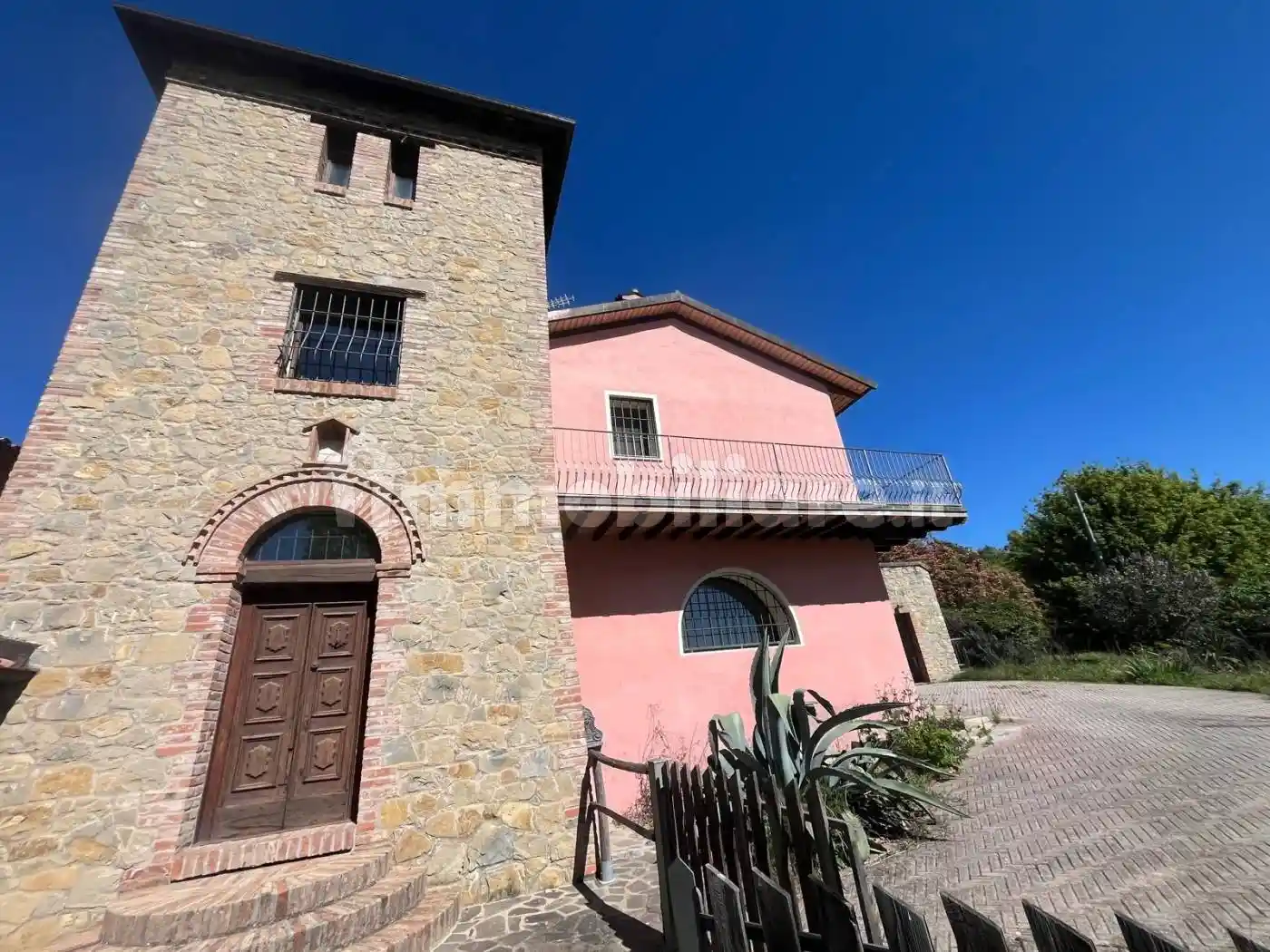 Villa in vendita a Castel d'Aiano