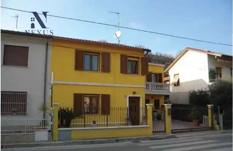 Villetta a schiera in vendita a Fano