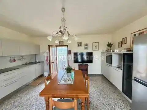 Villa in vendita a Castelfiorentino