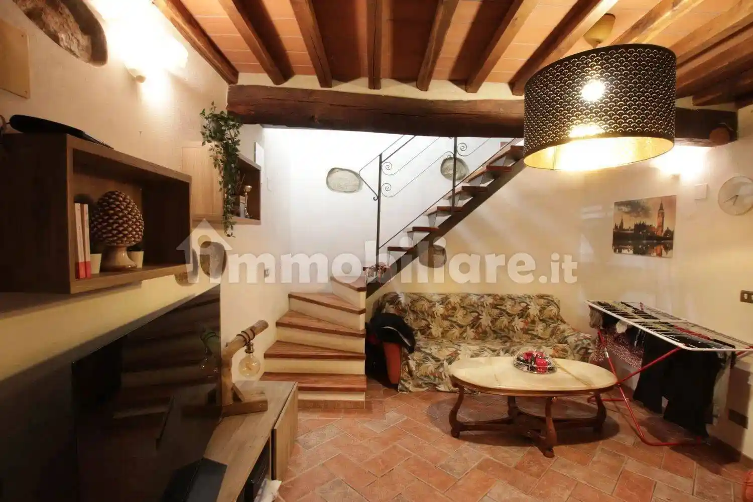 Appartamento in vendita a Montaione