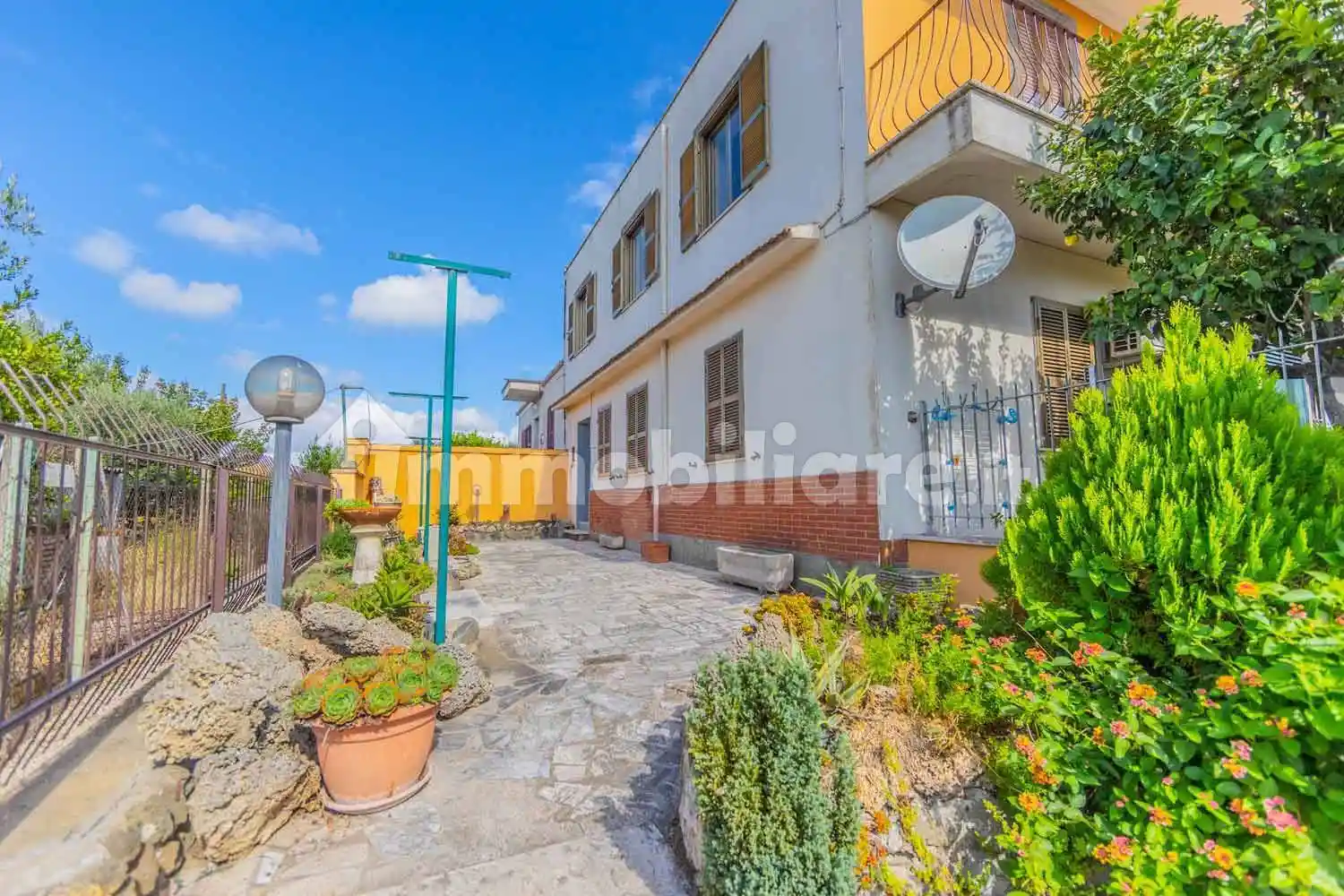 Casa indipendente in vendita a Ariccia