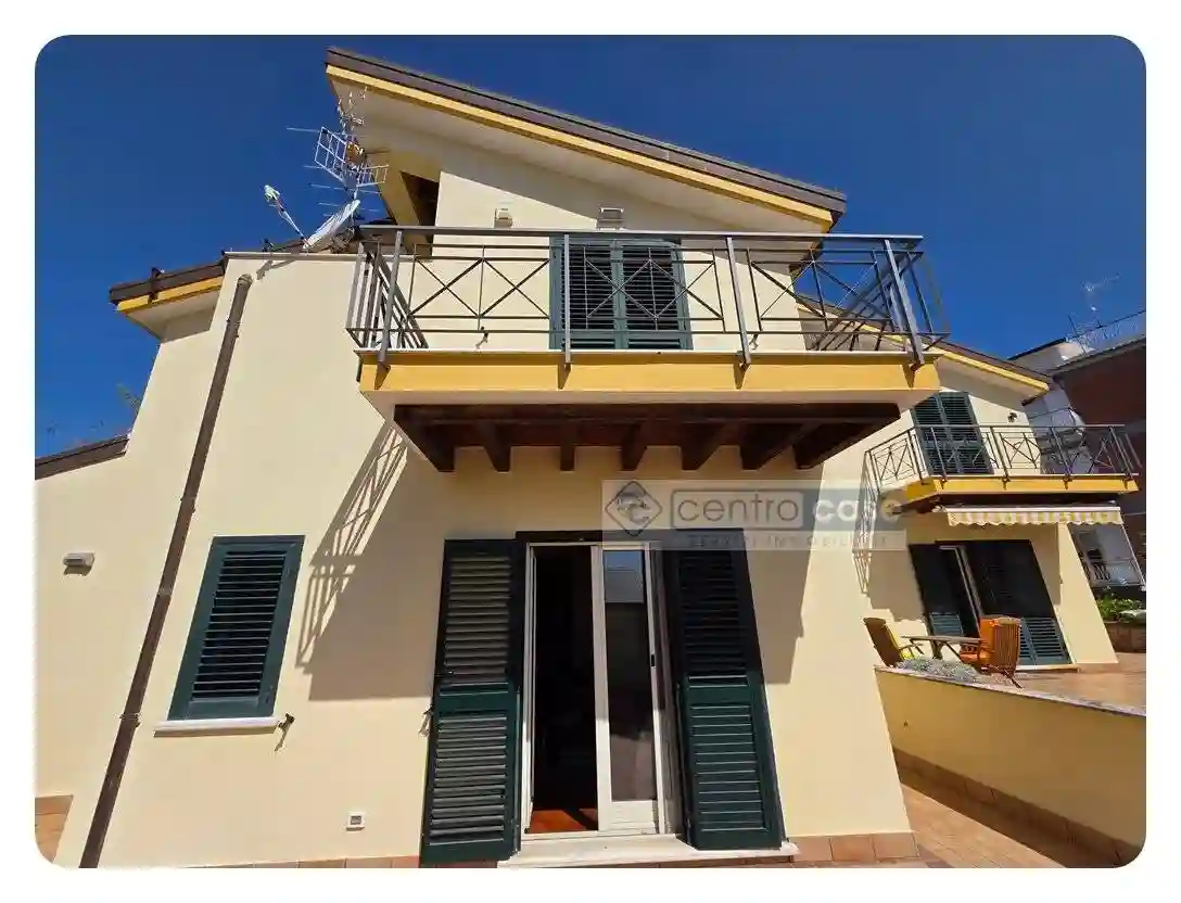 Villa - foto 2